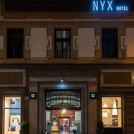 Nyx ホテル プラハ バイ レオナルド ホテルズ エクステリア 写真
